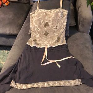 Cache size 6 Vintage Cocktail Dress